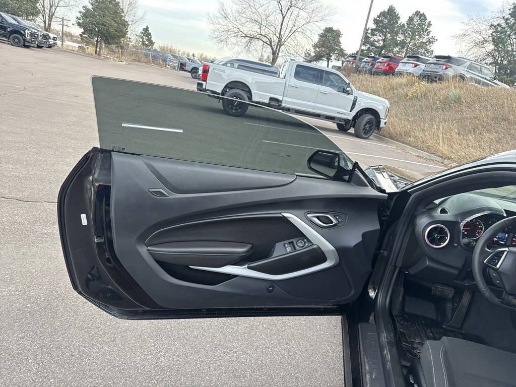 Used 2024 Chevrolet Camaro LT image 9