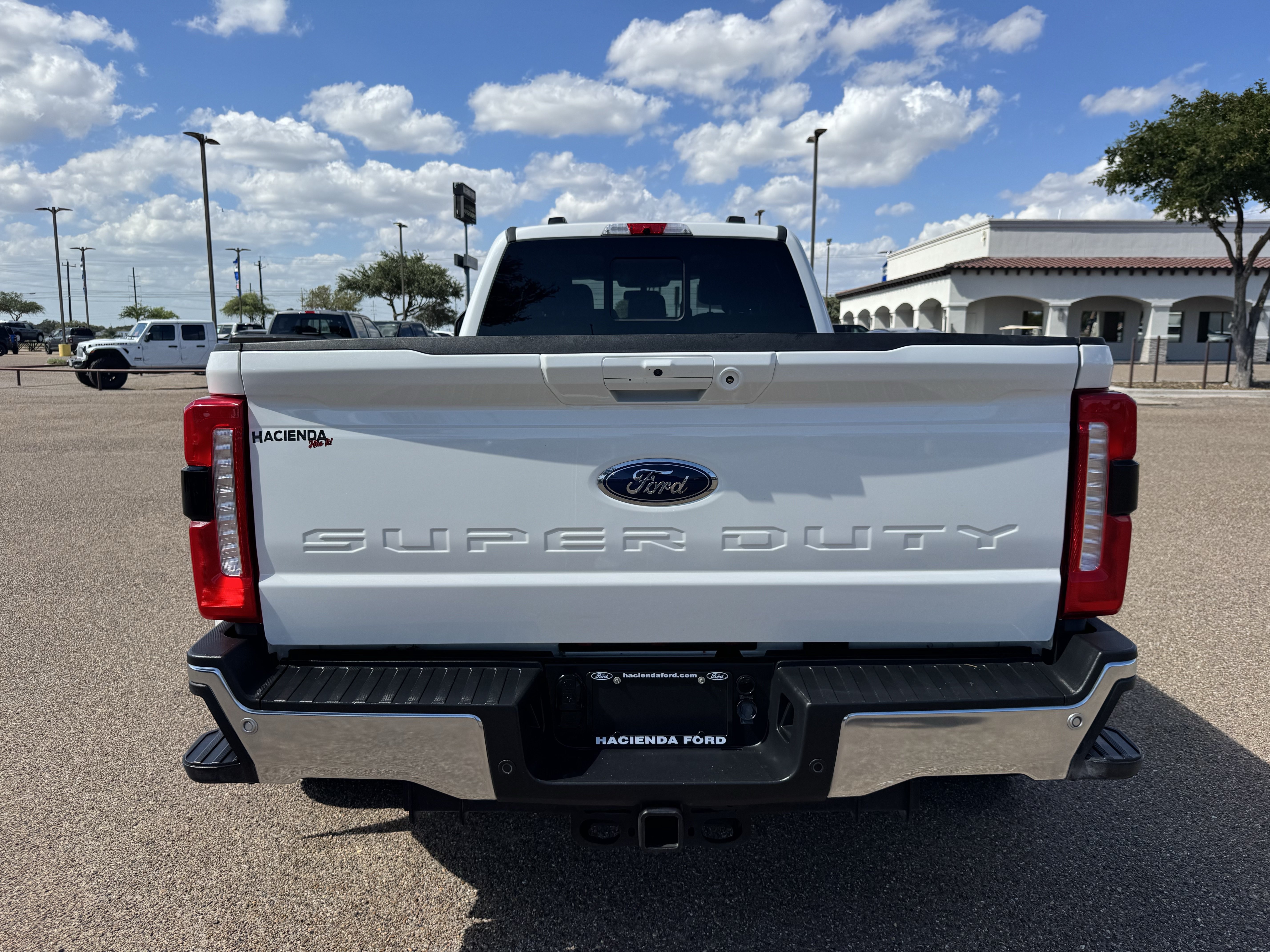 Certified 2024 Ford F350 Lariat w/ Lariat Ultimate Package AWD/4WD image 3