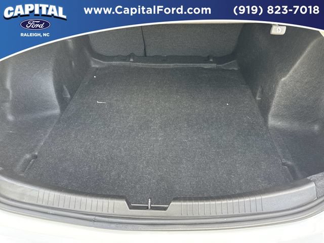 Used 2023 Chevrolet Malibu LS FWD image 16