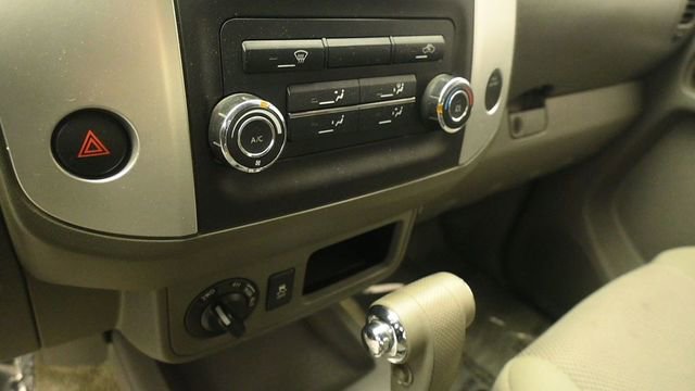 Used 2018 Nissan Frontier SV AWD/4WD image 18