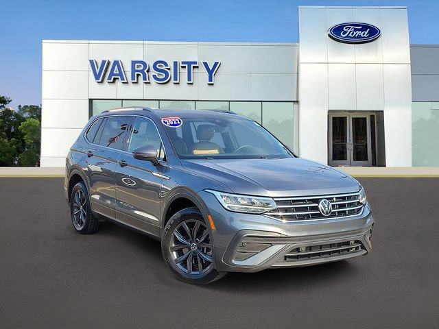 Used 2022 Volkswagen Tiguan SE AWD/4WD image 1