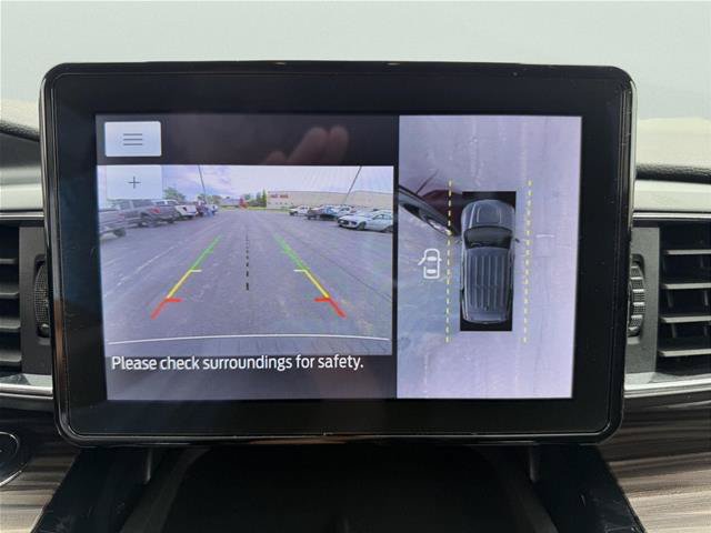 Certified 2023 Ford Explorer Limited w/ Equipment Group 301A AWD/4WD image 25