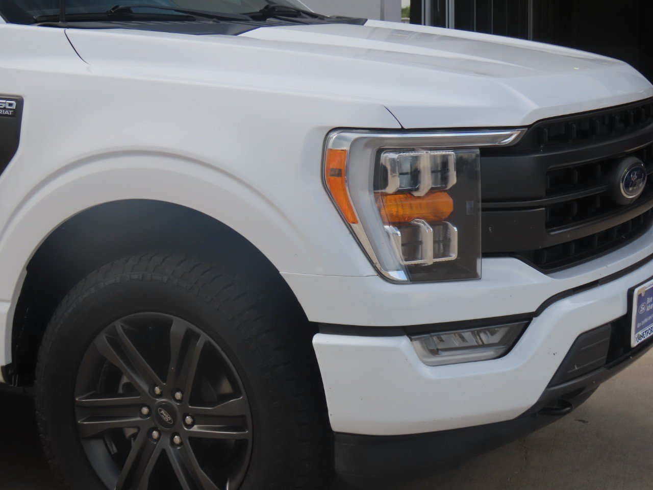 Certified 2022 Ford F150 Lariat AWD/4WD image 5