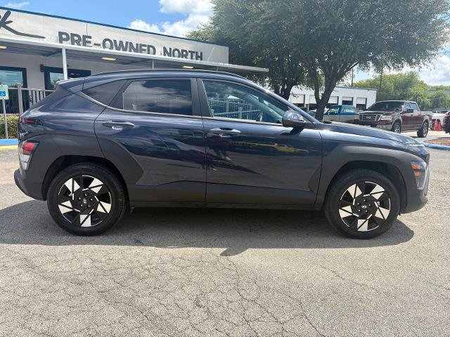 Used 2024 Hyundai Kona SEL AWD/4WD image 2