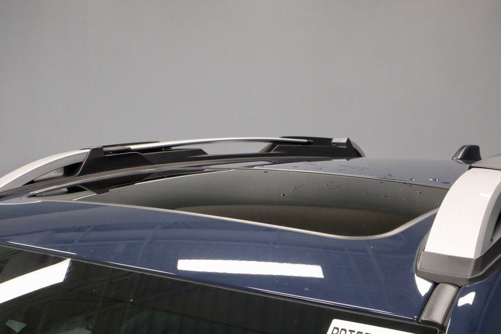 Used 2023 Subaru Outback Touring XT image 29