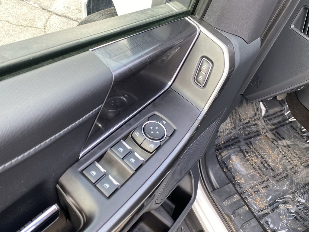 Certified 2022 Ford F150 XLT w/ Equipment Group 302A High image 37