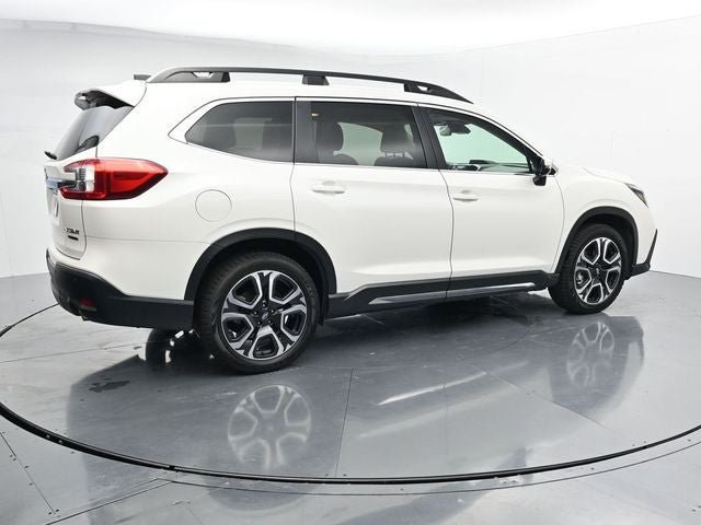 Used 2023 Subaru Ascent Limited AWD/4WD image 10