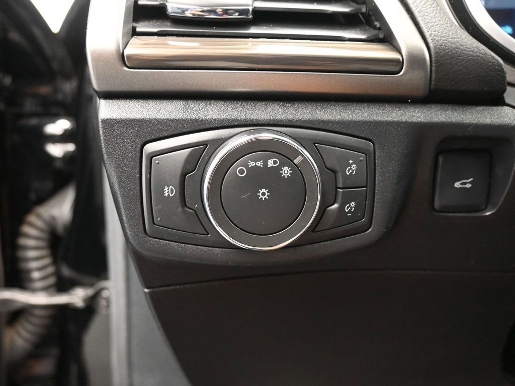 Certified 2017 Ford Fusion Energi SE image 16