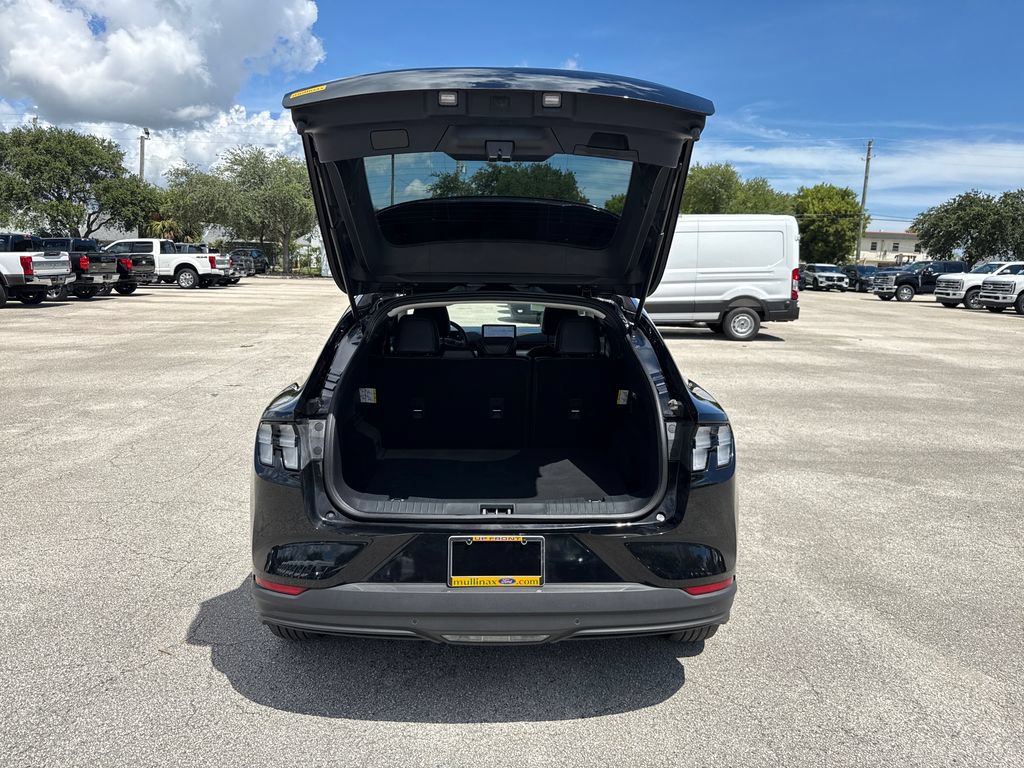 Certified 2023 Ford Mustang Mach-E Select RWD image 30