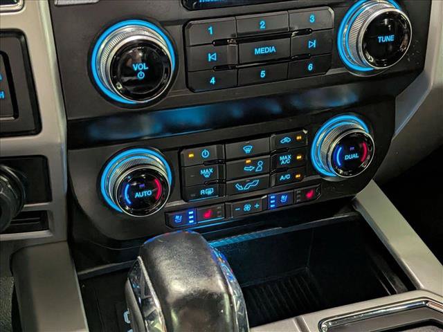 Certified 2020 Ford F150 Lariat w/ Equipment Group 502A Luxury AWD/4WD image 17