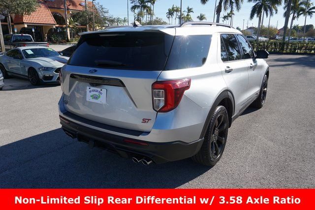 Certified 2022 Ford Explorer ST w/ Equipment Group 401A image 3