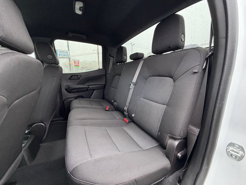 Used 2024 Chevrolet Colorado W/T RWD image 11