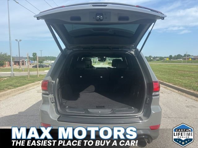 Used 2020 Jeep Grand Cherokee SRT AWD/4WD image 6