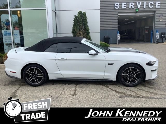 Certified 2018 Ford Mustang Premium w/ Equipment Group 201A RWD image 9