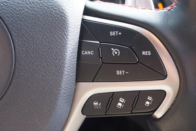 Used 2019 Jeep Grand Cherokee Trailhawk image 23