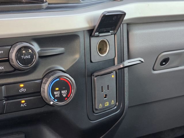 Certified 2025 Ford F350 XLT w/ FX4 Off-Road Package image 21