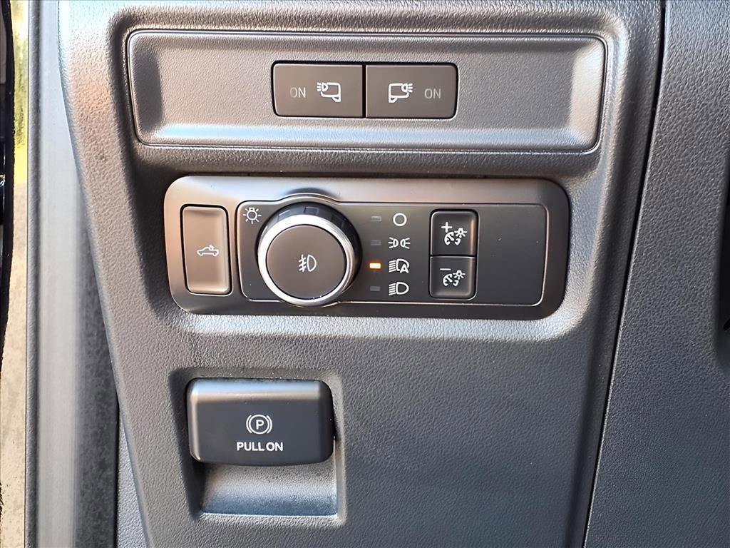 Certified 2021 Ford F150 XLT w/ Equipment Group 301A Mid image 17