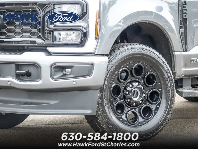 Certified 2025 Ford F350 Lariat w/ Lariat Ultimate Package image 3