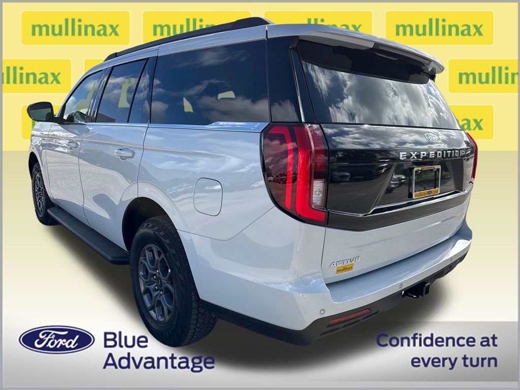 Certified 2025 Ford Expedition Active RWD image 11