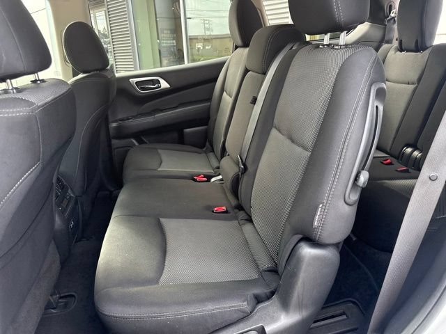 Used 2019 Nissan Pathfinder SV AWD/4WD image 37