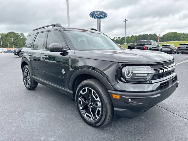 Certified 2024 Ford Bronco Sport Outer Banks w/ Tech Package AWD/4WD image 28