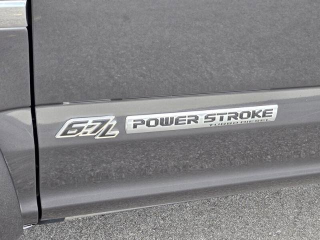 Certified 2018 Ford F450 Platinum w/ Platinum Ultimate Package image 11