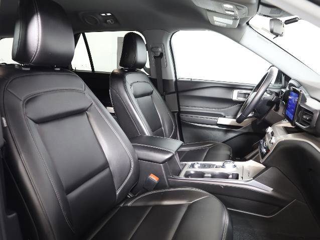 Certified 2023 Ford Explorer XLT w/ Equipment Group 202A image 12