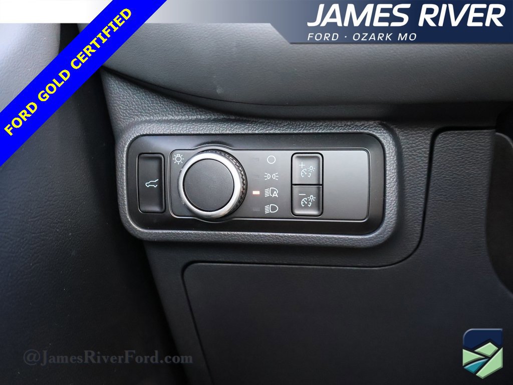 Certified 2025 Ford Explorer Active image 32