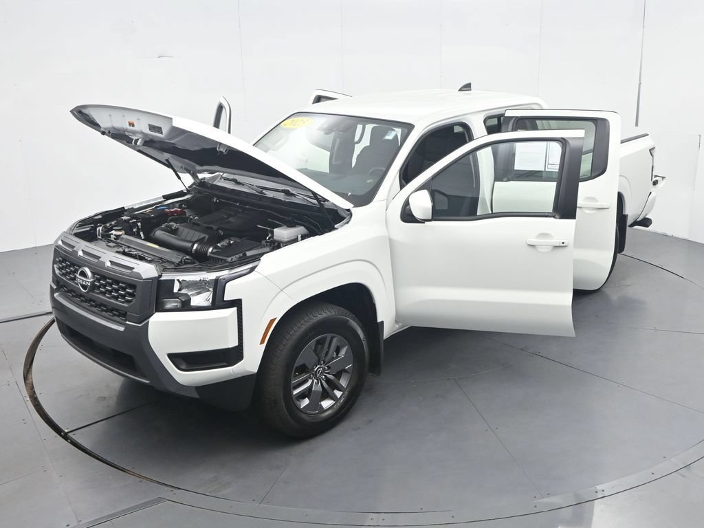 Used 2025 Nissan Frontier SV RWD image 53