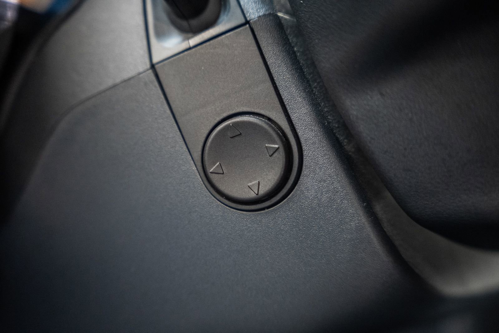 Certified 2022 Ford F150 Lariat w/ Equipment Group 502A High image 51