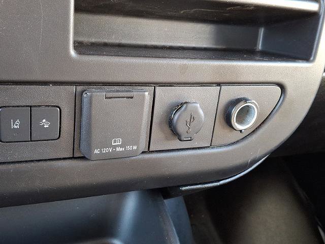 Used 2021 GMC Savana 3500 Extended w/ Power Convenience Package image 23