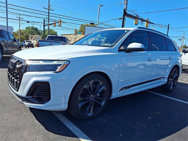 Used 2025 Audi Q7 3.0T Prestige w/ Prestige Package image 6