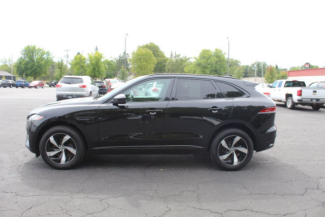 Used 2025 Jaguar F-PACE R-Dynamic S AWD/4WD image 9
