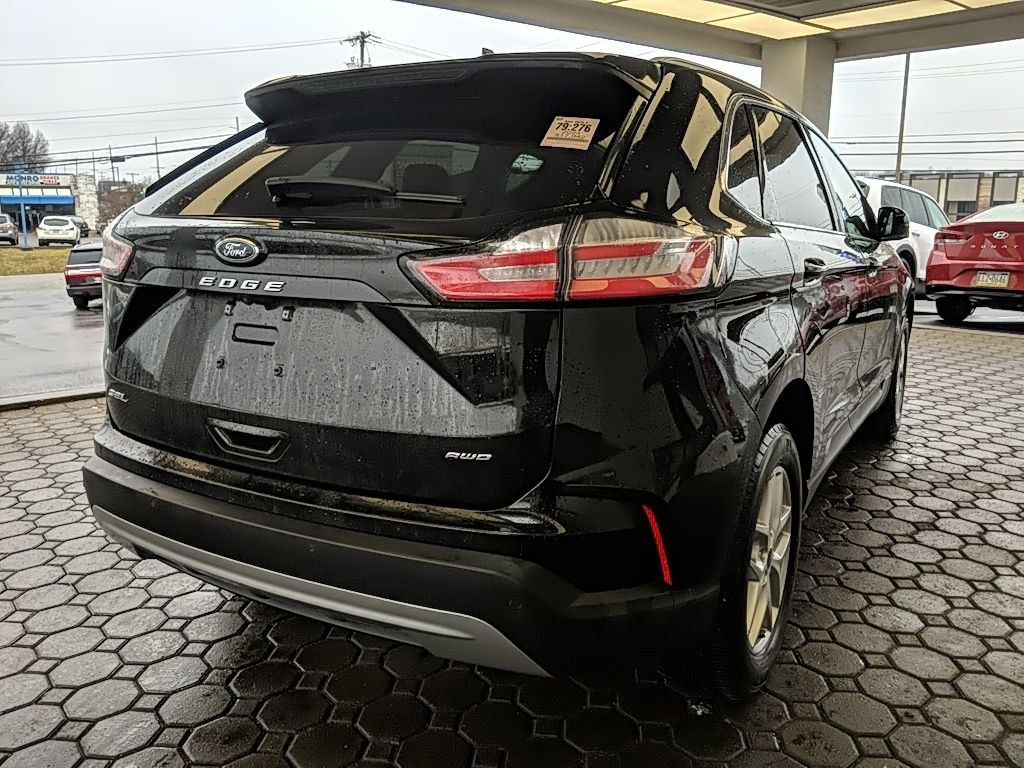 Certified 2024 Ford Edge SEL w/ Convenience Package AWD/4WD image 6