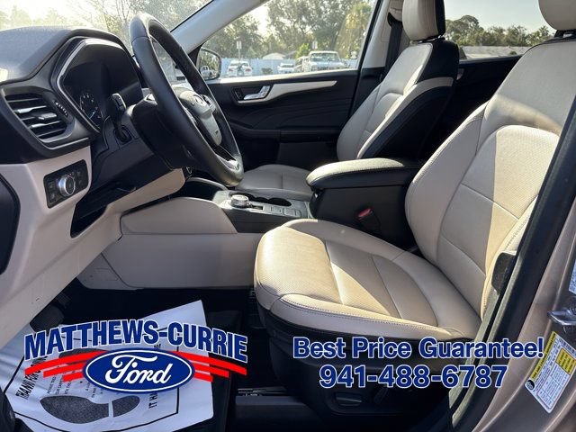 Certified 2021 Ford Escape SEL w/ Class II Trailer Tow Package AWD/4WD image 9