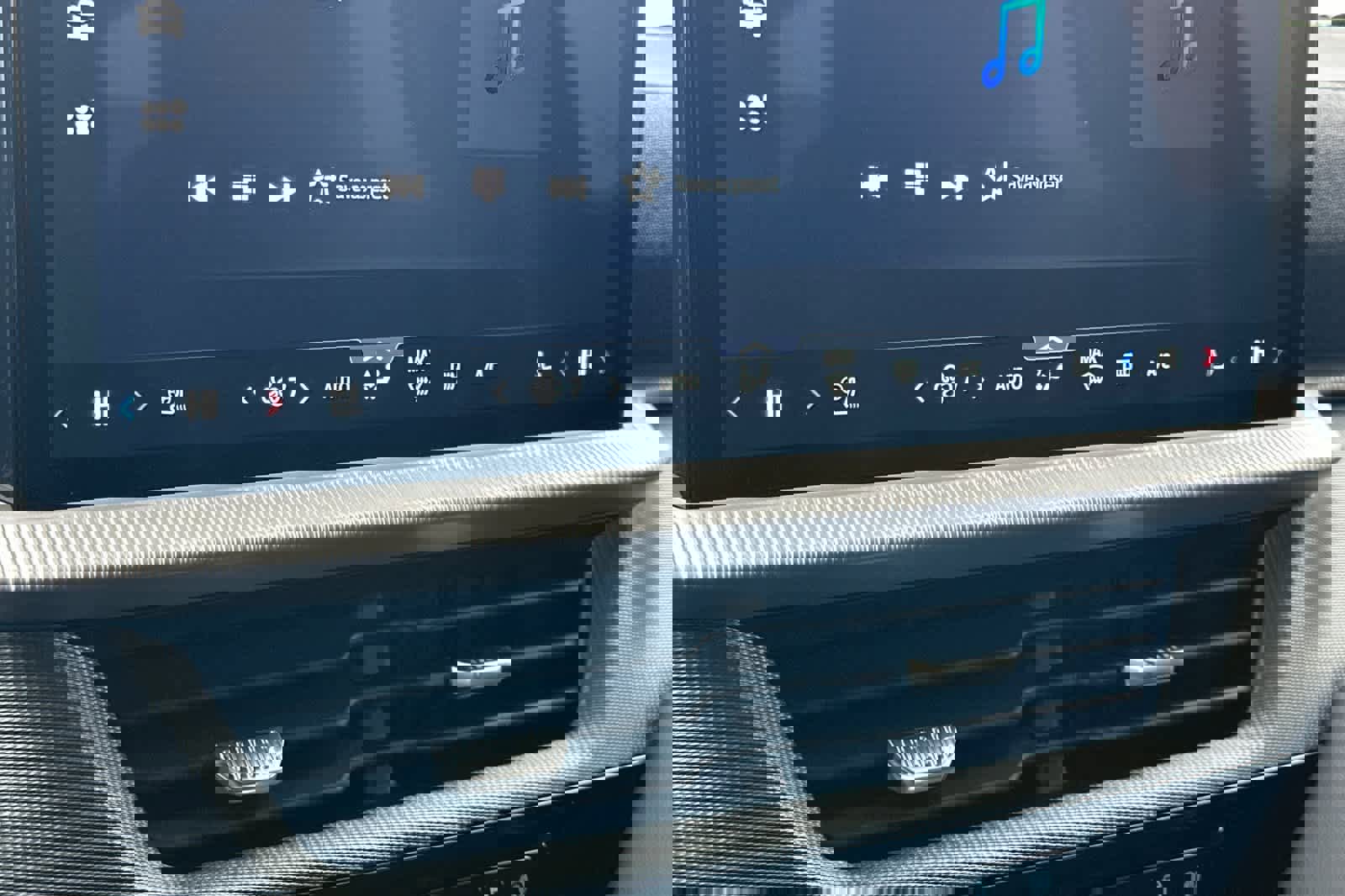 Certified 2026 Ford Explorer ST-Line image 22