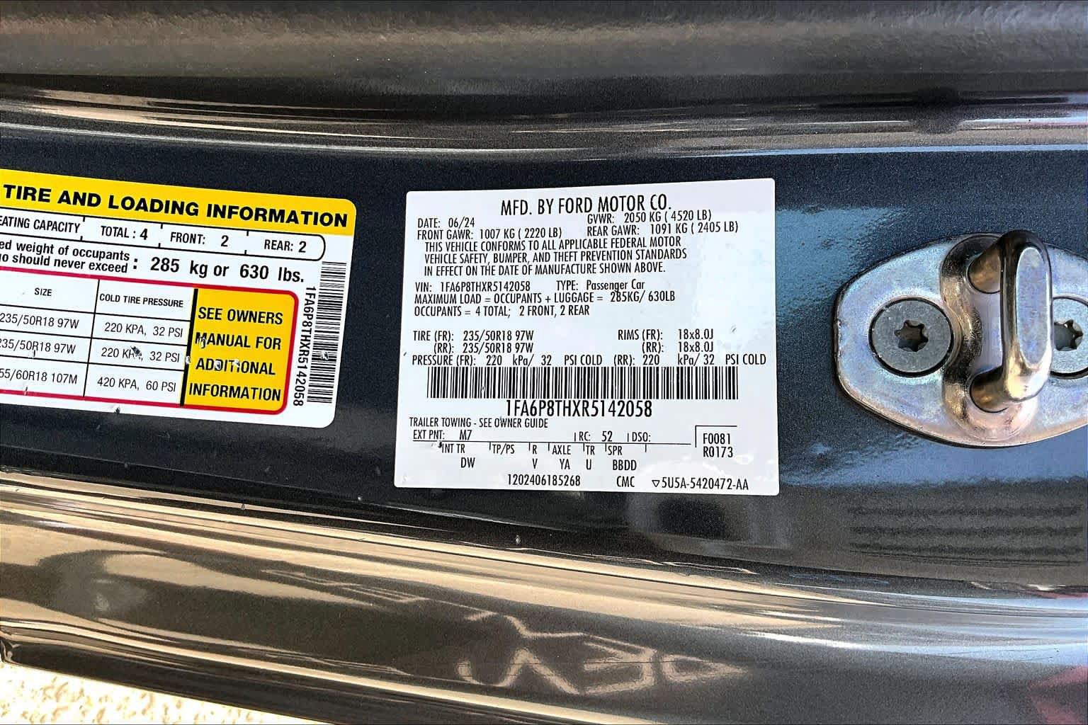 Certified 2024 Ford Mustang Coupe RWD image 34