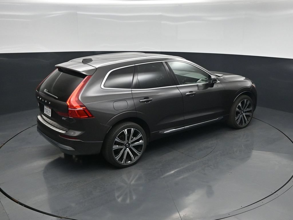 Used 2023 Volvo XC60 B5 Ultimate w/ Climate Package AWD/4WD image 37