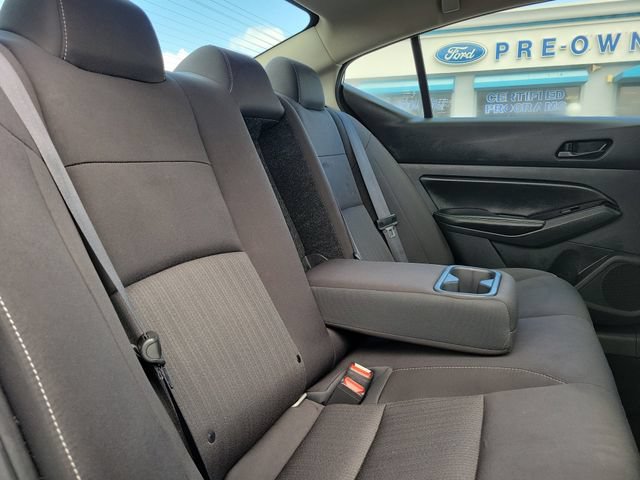 Used 2023 Nissan Altima 2.5 SV FWD image 18