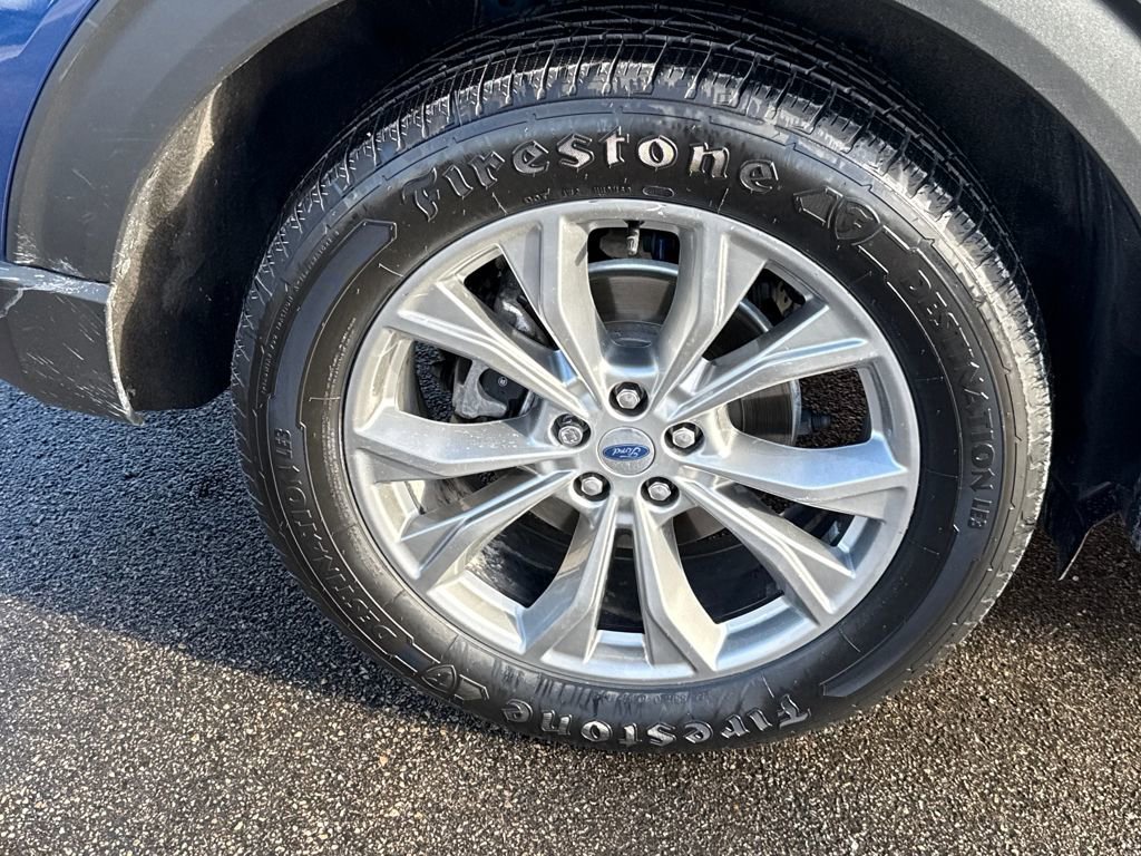 Certified 2022 Ford Explorer XLT w/ Equipment Group 202A image 17