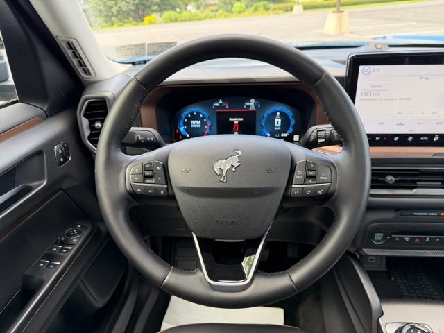 Certified 2025 Ford Bronco Sport Outer Banks w/ Outer Banks Tech Package+ AWD/4WD image 16