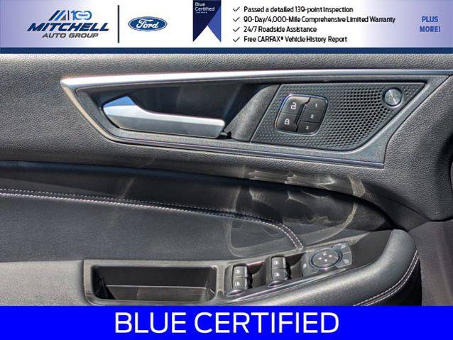 Certified 2019 Ford Edge Titanium AWD/4WD image 12