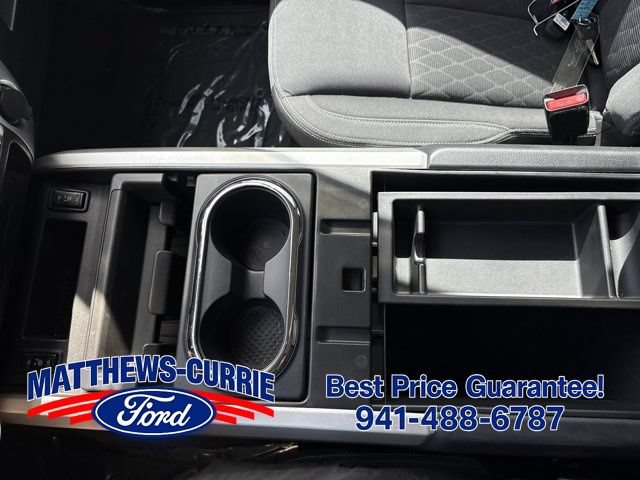 Used 2021 Nissan Titan SV w/ SV Convenience Package AWD/4WD image 25