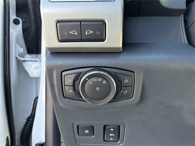 Certified 2022 Ford F350 Lariat w/ Lariat Ultimate Package image 23