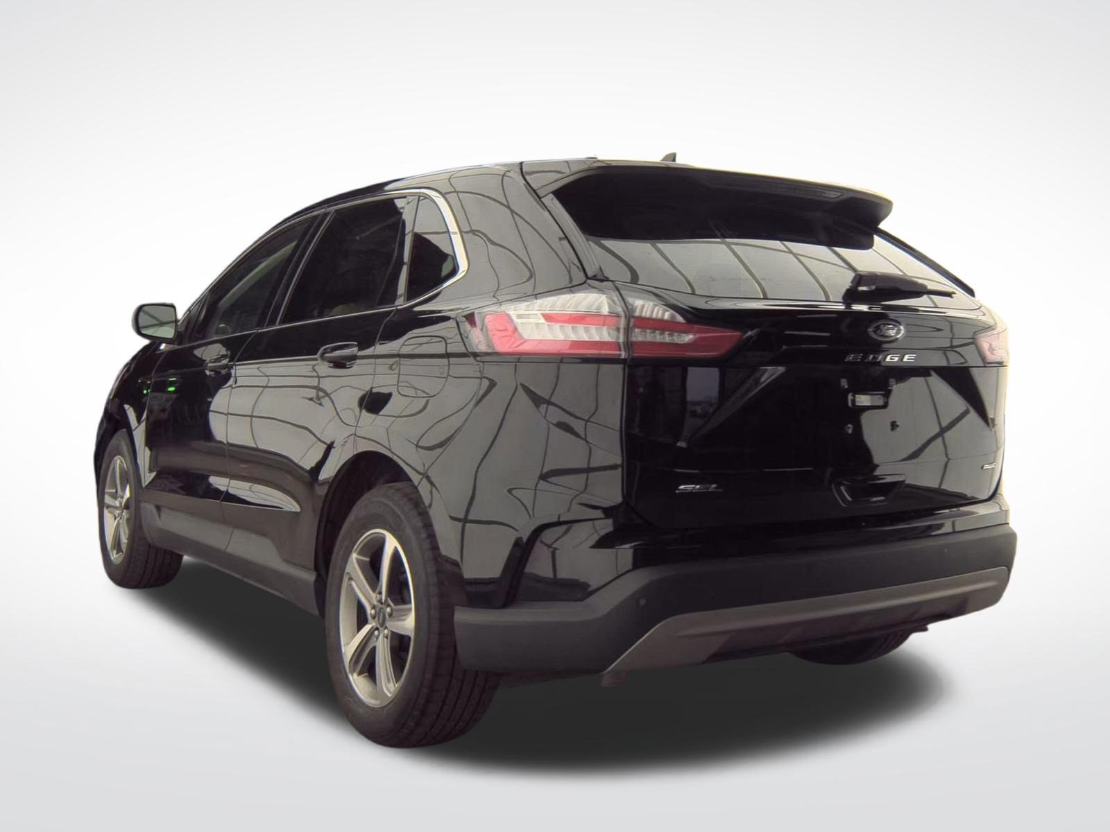 Certified 2024 Ford Edge SEL w/ Convenience Package AWD/4WD image 8