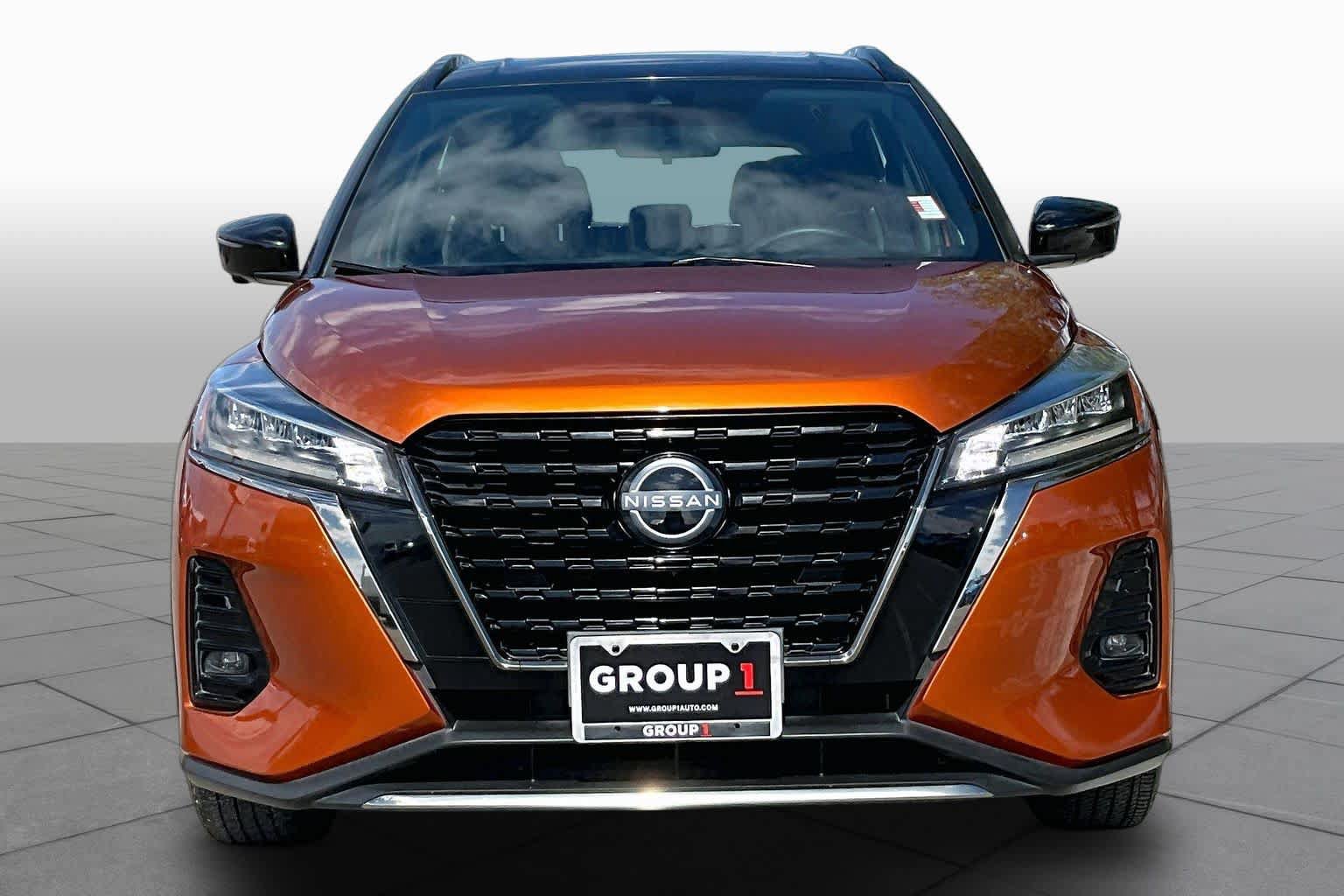 Used 2023 Nissan Kicks SR FWD image 4