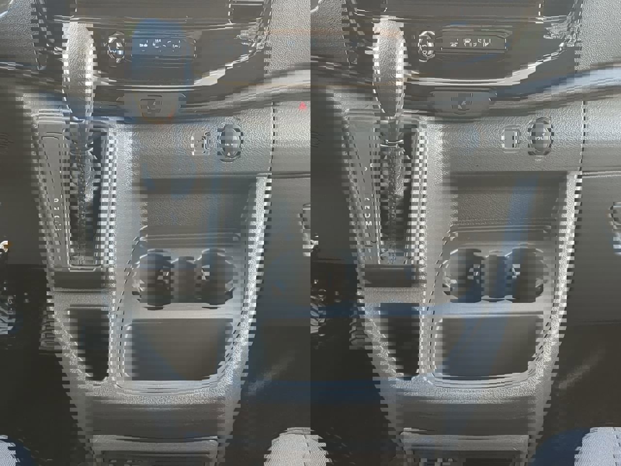 Certified 2025 Ford Transit 350 XLT image 17