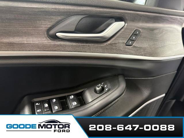 Used 2021 Jeep Grand Cherokee L Limited AWD/4WD image 9