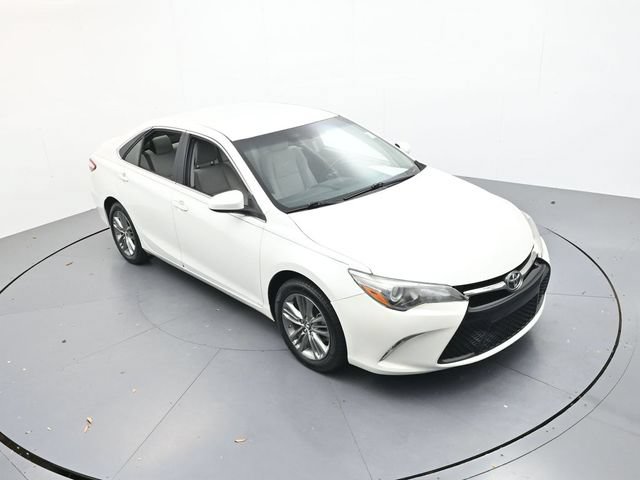 Used 2017 Toyota Camry SE FWD image 34