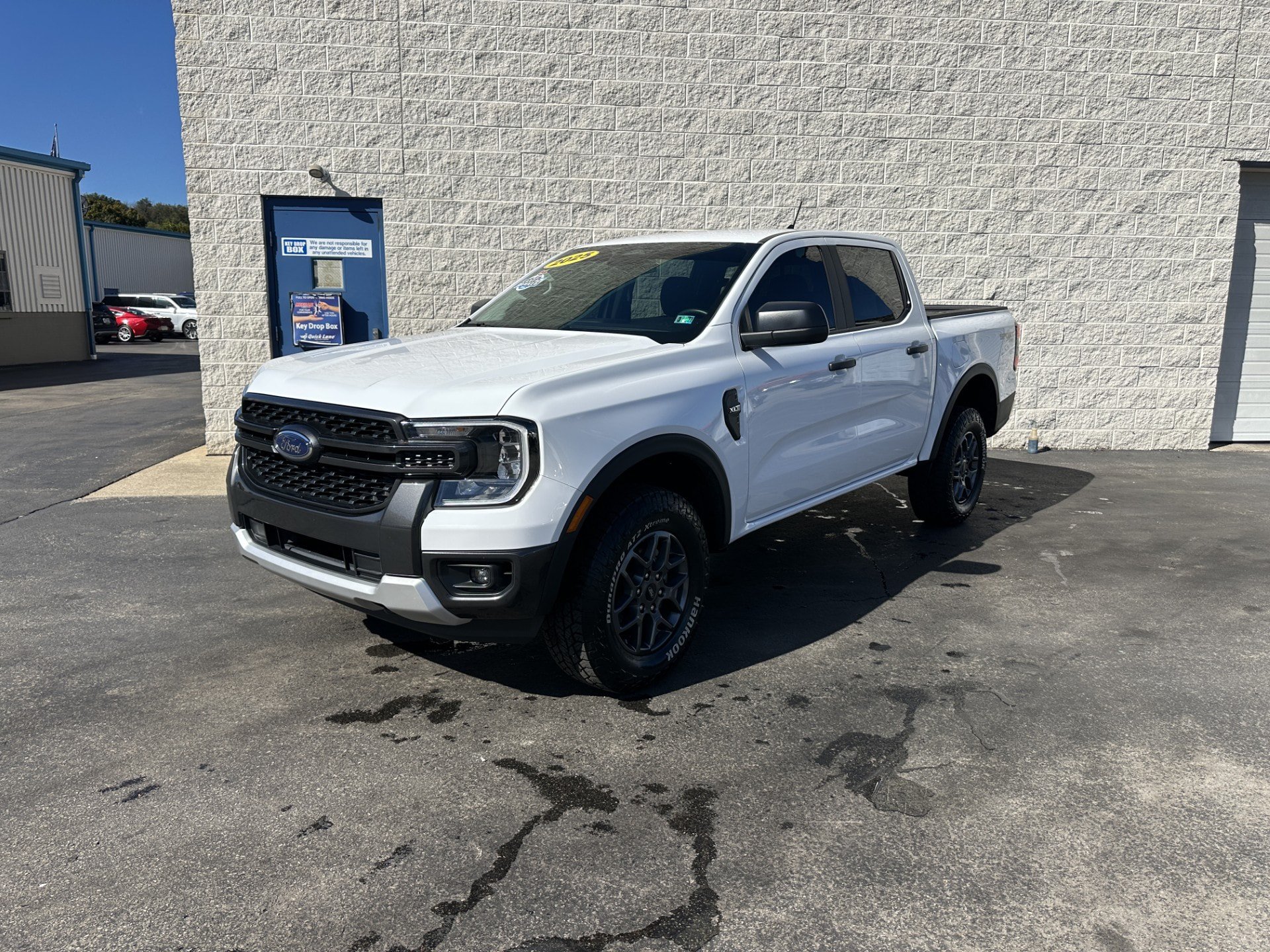 Certified 2025 Ford Ranger XLT w/ Equipment Group 301A High AWD/4WD image 2